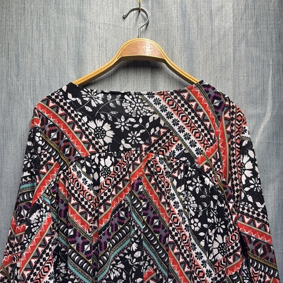 🏴 Cupio long sleeve blouse size large - Picture 8 of 9